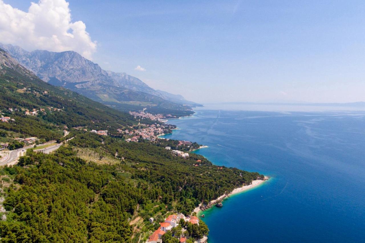 Holiday House With A Parking Space Brela, Makarska - 788 Exterior photo