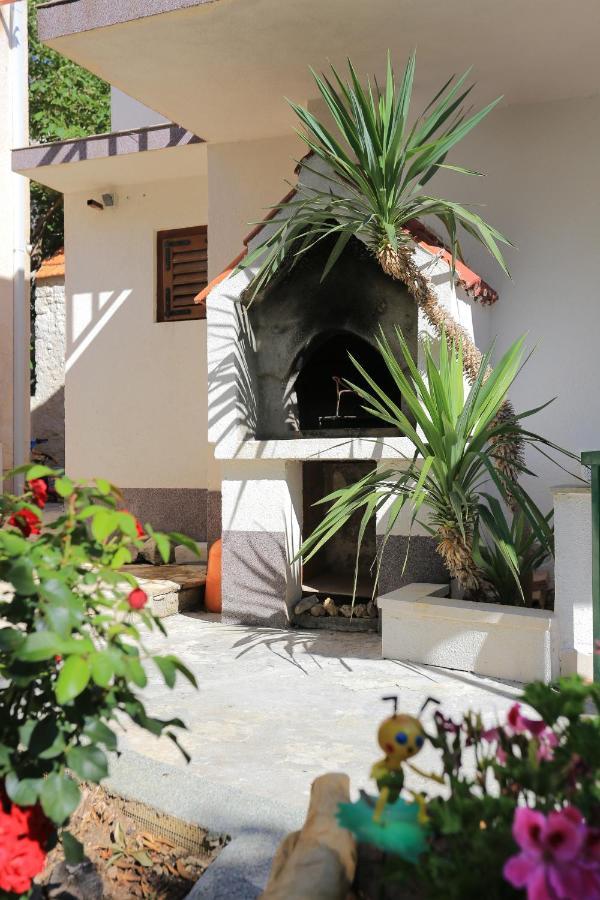 Holiday House With A Parking Space Brela, Makarska - 788 Exterior photo